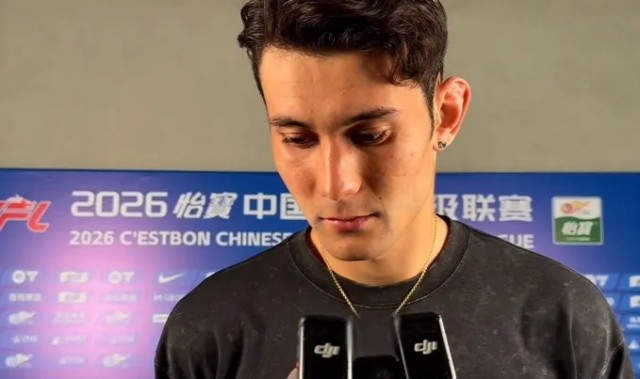 世界杯app下载入口-拜合拉木：怕犯规所以进球后先看边裁，和球队磨合越来越好