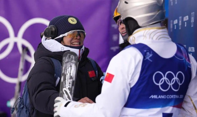 世界杯客户端-冠军伉俪，比翼齐飞